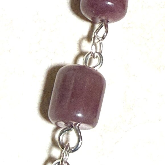 Genuine Magenta Chalcedony Short Necklace, Gemstone & Leaf Branch Pendant - Picture 9 of 13